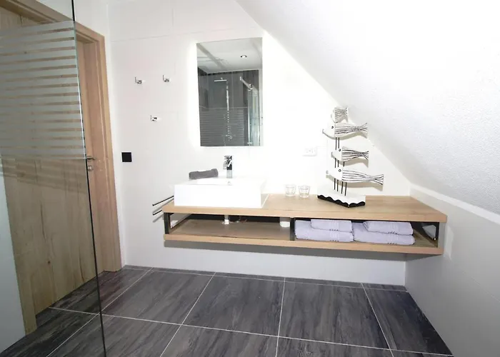 アパート Germina オーバーホーフ