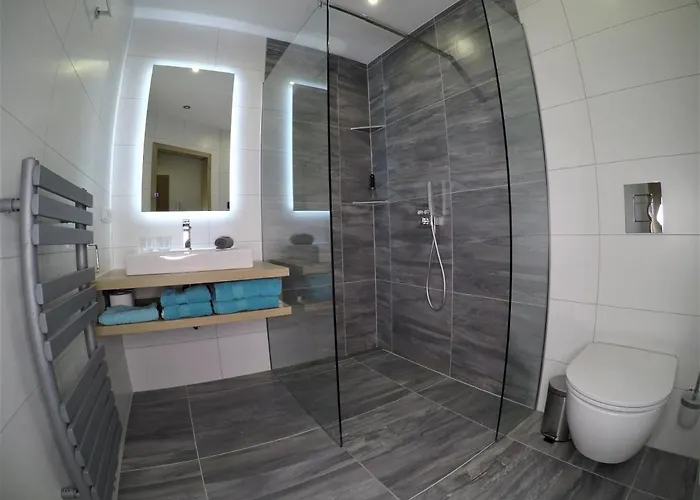 アパート Germina オーバーホーフ