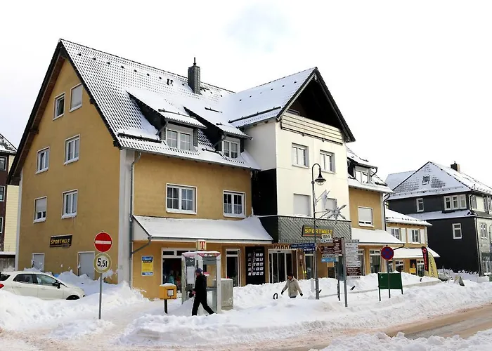 Germina オーバーホーフ